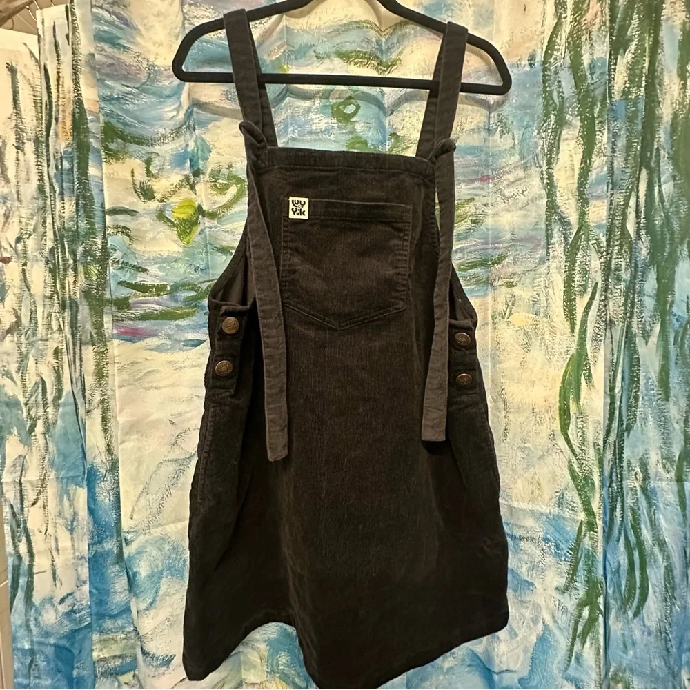 Lucy & Yak Mini Pini in Black Corduroy - Picture 3 of 7